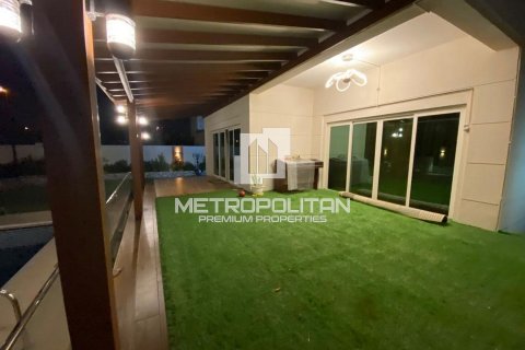 4 bedrooms Villa in Jumeirah Village Circle, UAE No. 7554 13