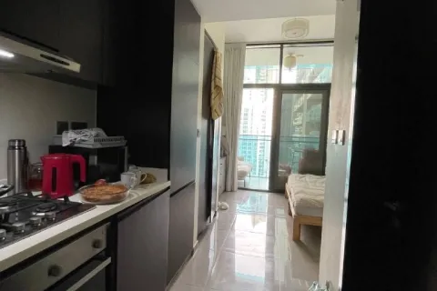 Studio Apartment in Business Bay, UAE No. 7538 2