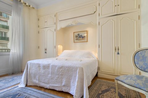 3 dormitorios Apartment en Cannes, France No. 68024 12