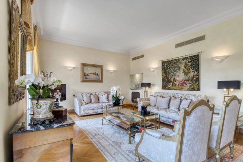 3 dormitorios Apartment en Cannes, France No. 68024 7