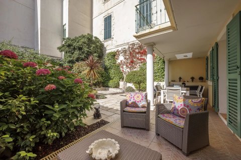 5 dormitorios House en Cannes, France No. 68023 9