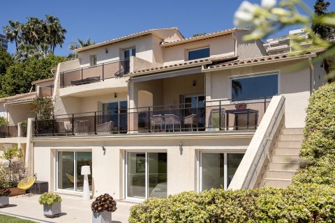 4 dormitorios Villa en Cannes, France No. 68022 2