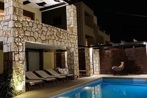 300m² Villa in Souda, Greece No. 55631 5