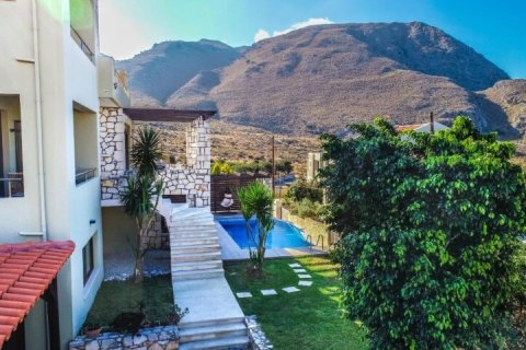 300m² Villa en Souda, Greece No. 55631 18