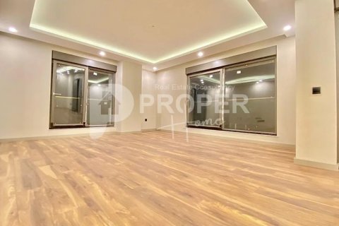 5 rooms Apartment in Konyaalti, Turkey No. 12647 11