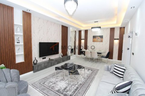 4+1 Appartement à Bueyuekcekmece, Turkey No. 17033 23