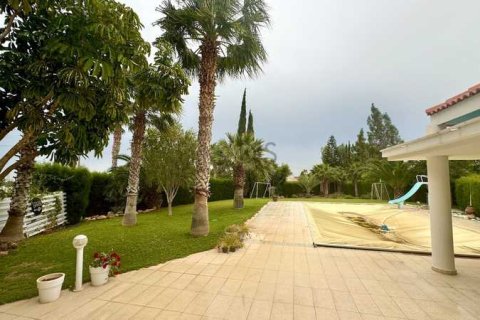 5 dormitorios Villa en Ypsonas, Cyprus No. 75142 15