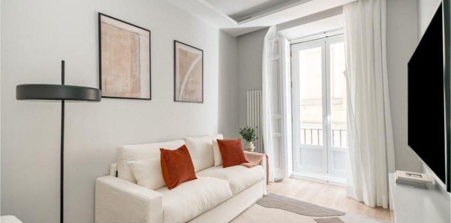 2 dormitorios Apartment en Madrid, Spain No. 27516