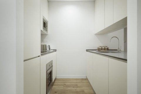 3 dormitorios Apartment en Madrid, Spain No. 27851 10