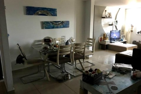 330m² Negocio en Vari, Greece No. 58283 3