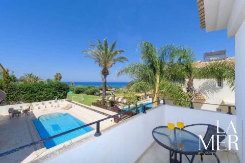 3 bedrooms Villa in Paralimni, Cyprus No. 62837 11