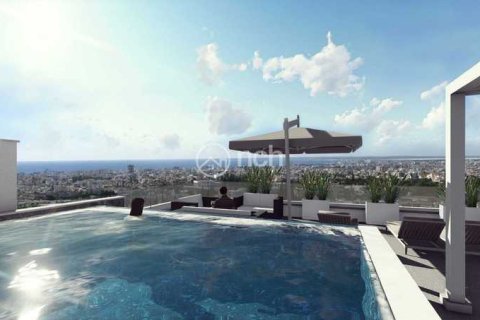 3 dormitorios Penthouse en Mesa Geitonia, Cyprus No. 33198 1