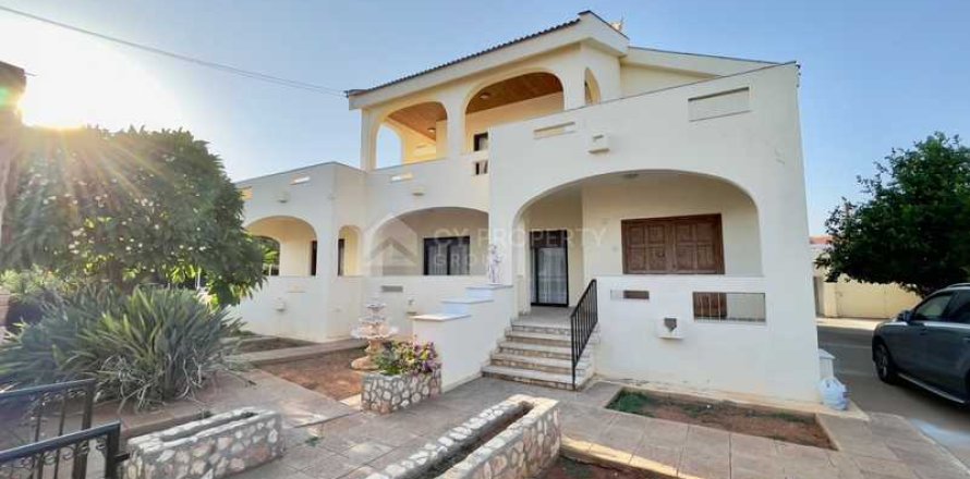 4 dormitorios House en Xylofagou, Cyprus No. 30969