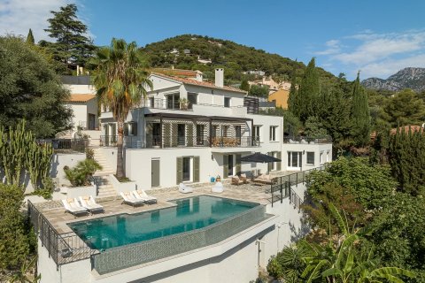 7 bedrooms Villa in Roquebrune-Cap-Martin, France No. 68123 1