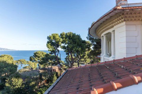 Studio Apartment in Roquebrune-Cap-Martin, France No. 68119 12