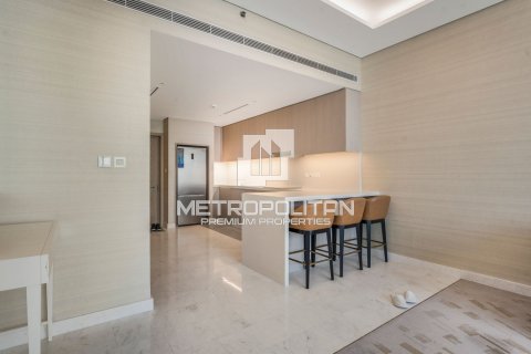 1 dormitorio Apartment en The Palm Tower, UAE No. 9325 6