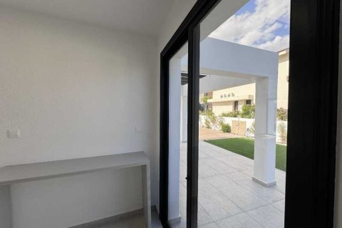 4 bedrooms Villa in Larnaca, Cyprus No. 28643 15