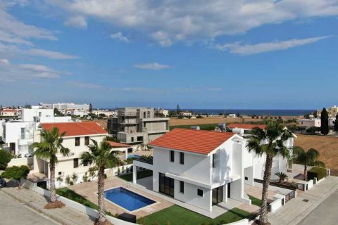 4 bedrooms Villa in Larnaca, Cyprus No. 28643 5