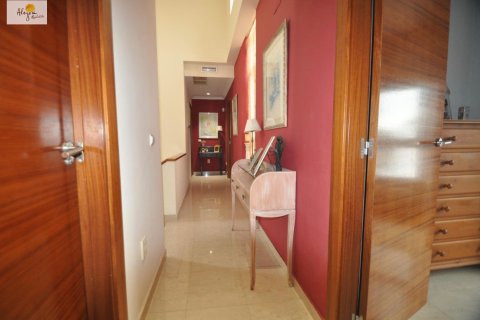 4 dormitorios House en San Juan, Spain No. 27248 5