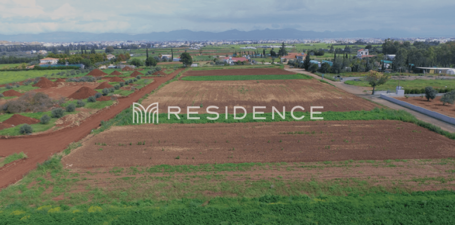 524m² Land en Nicosia, Cyprus No. 75760