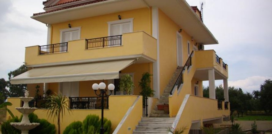 7 bedrooms Maisonette in Zakynthos, Greece No. 24591