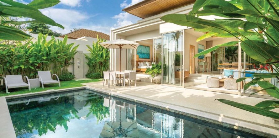 4 bedrooms Villa on the Phuket, Thailand No. 1698