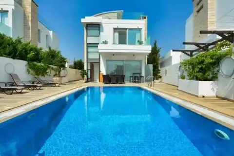 5 dormitorios House en Protaras, Cyprus No. 31811 1