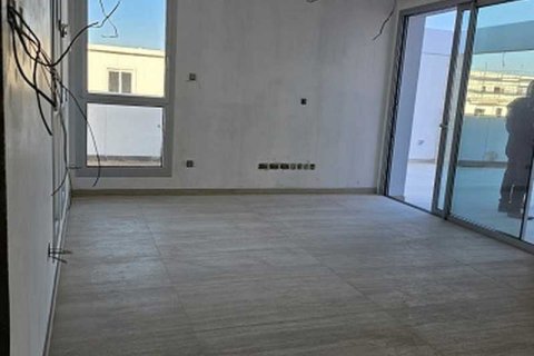 3 bedrooms House in Larnaca, Cyprus No. 76828 9