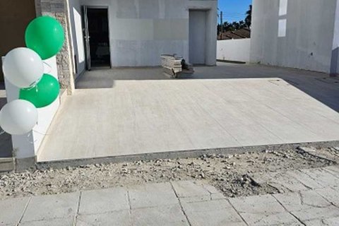 3 bedrooms House in Larnaca, Cyprus No. 76828 4