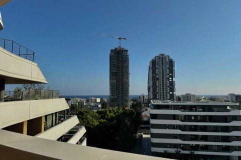 3 dormitorios Apartment en Limassol, Cyprus No. 66647 11