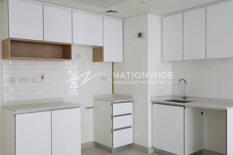 1 bedroom Apartment in Al Reem Island, UAE No. 3686 6