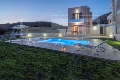 3 bedrooms Villa in Crete, Greece No. 45259 1