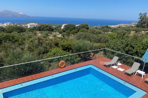 3 bedrooms Villa in Chania, Greece No. 48579 1