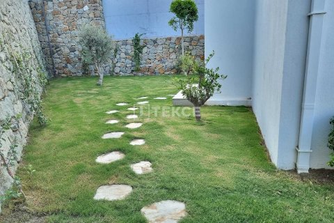 4+1 Villa in Bodrum, Turkey No. 71416 8