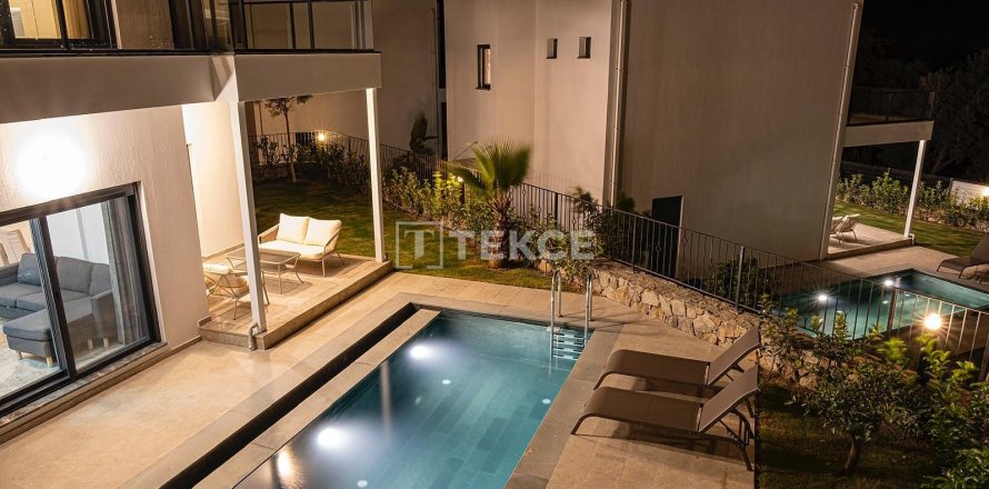 4+1 Villa in Bodrum, Turkey No. 71416