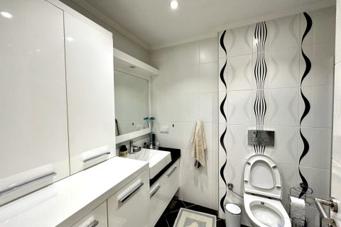 2+1 Apartment en Oba, Turkey No. 14325 9