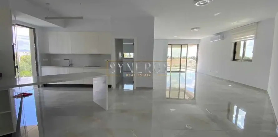 3 bedrooms Apartment in Enkomi, Cyprus No. 34942