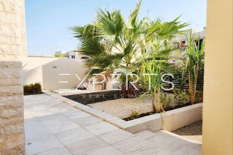 4 dormitorios Villa en  Saadiyat Island, UAE No. 9802 4