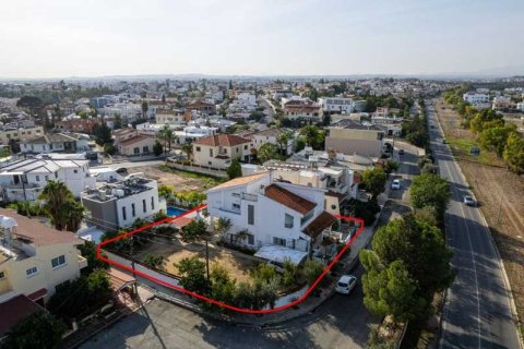 4 dormitorios House en Lakatamia, Cyprus No. 42926 1