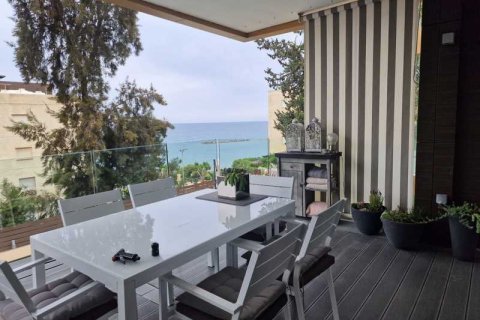 3 dormitorios Apartment en Agios Tychonas, Cyprus No. 66183 1