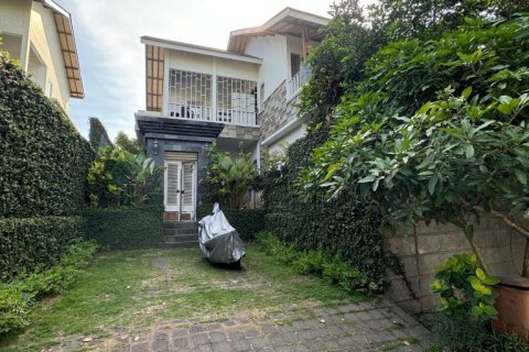 3 bedrooms House in Pecatu, Indonesia No. 23302 1