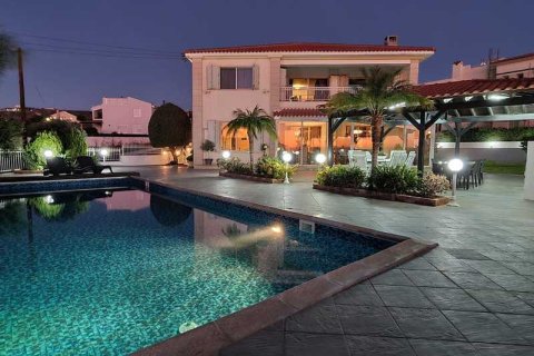 6 bedrooms Villa in Konia, Cyprus No. 46651 1