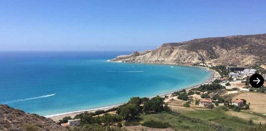 2007m² Land in Pissouri, Cyprus No. 35825