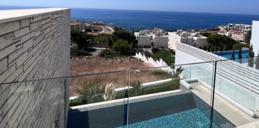 4 bedrooms Villa in Paphos, Cyprus No. 28829