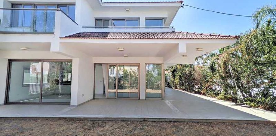 5 dormitorios House en Aglantzia, Cyprus No. 63500