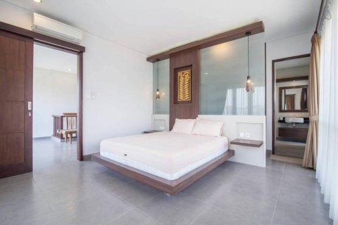 2 bedrooms Villa in Jimbaran, Indonesia No. 23230 10