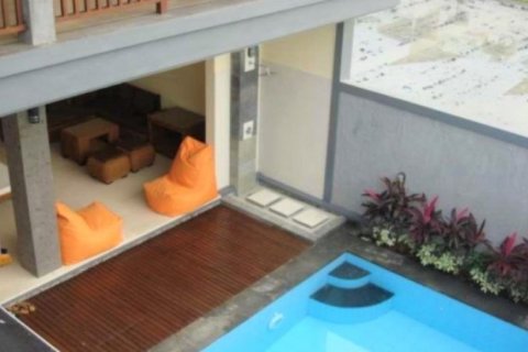 2 bedrooms Villa in Canggu, Indonesia No. 23229 3