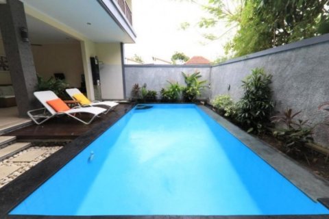 2 bedrooms Villa in Canggu, Indonesia No. 23229 1