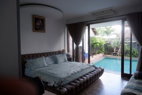 4 bedrooms House in Denpasar, Indonesia No. 23222 1