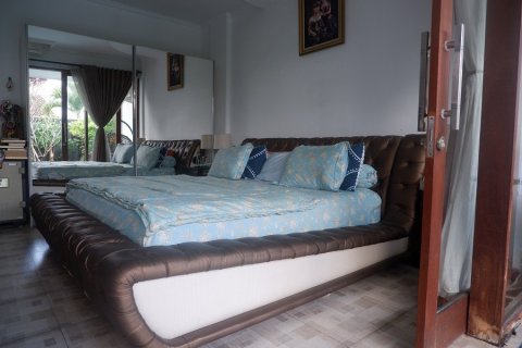 4 bedrooms House in Denpasar, Indonesia No. 23222 2